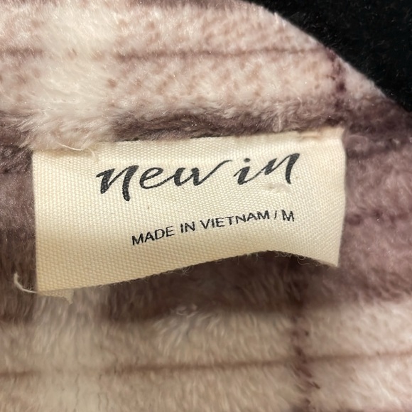 Brown Fleece Plaid Shacket By New In - Picture 4 of 6
